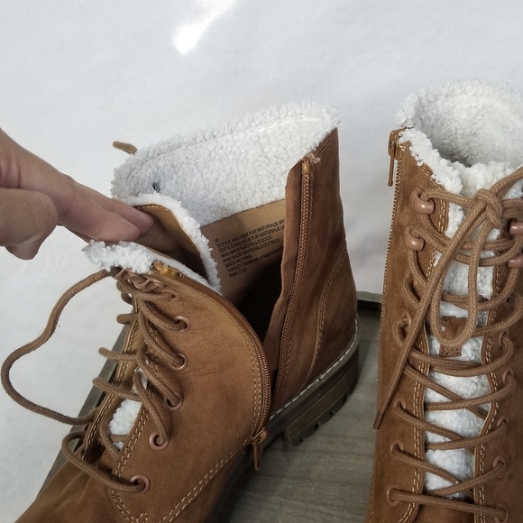 Universal Thread Tessie Faux Fur Trim Outdoor Boots Suedr Zip Up Cognac … - Picture 5 of 11